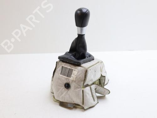 Used Shift knob Shift knob VOLVO V70 III (135) 2.0 D (136 hp) 34624700 34624700