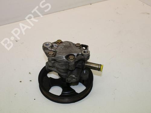 Used Steering pump VOLVO V40 Estate (645) 1.8 i (125 hp) 18611409