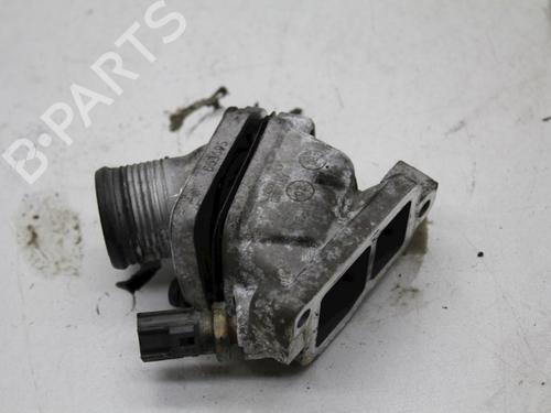 Used Thermostat housing VOLVO XC90 I (275) D5 AWD (163 hp) 18613130