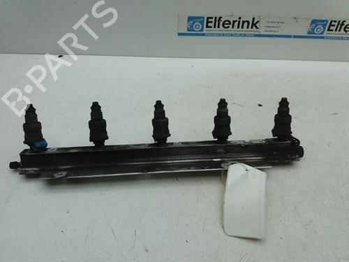 Used Injection rail VOLVO 850 Estate (855) 2.4 (144 hp) 26164311
