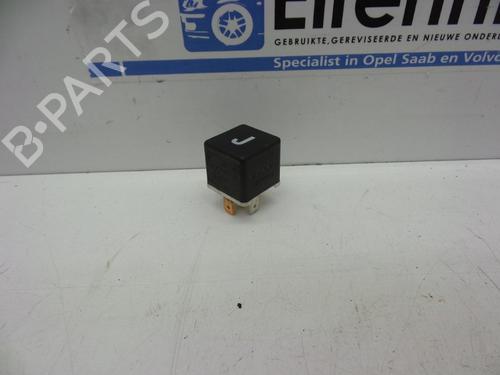 Used Electronic sensor VOLVO 740 Kombi (745) 2.3 (115 hp) 18607167
