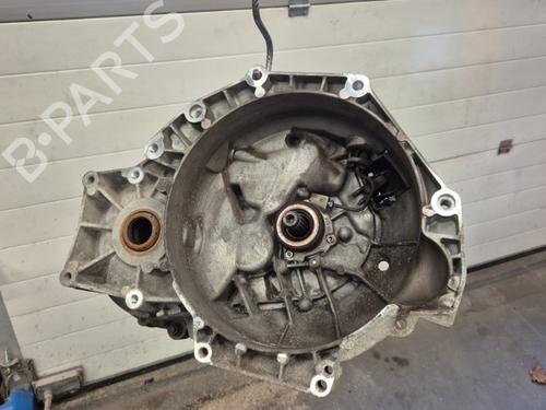 Used Gearbox SAAB 9-3 Convertible (YS3F) 2.0 t (175 hp) 31154186