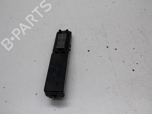 Used Switch Switch SAAB 9-3 Convertible (YS3F) 2.0 t (175 hp) 18612047 18612047