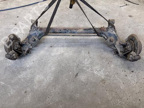 Used Rear axle Rear axle SAAB 9-3 Cabriolet (YS3D) 2.0 Turbo (150 hp) 39990341 39990341