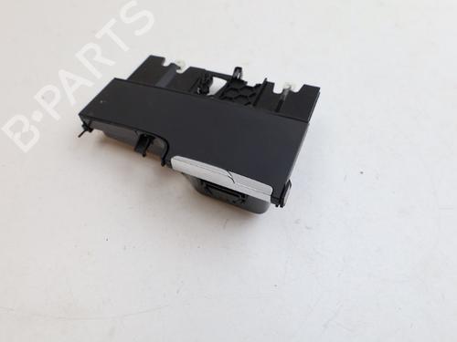 ashtray-volvo-v60-ii-225-2018-33984503 main image