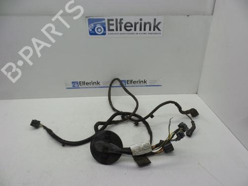 Used Cable Cable VOLVO V60 I (155) D6 Hybrid AWD (280 hp) 18628946 18628946