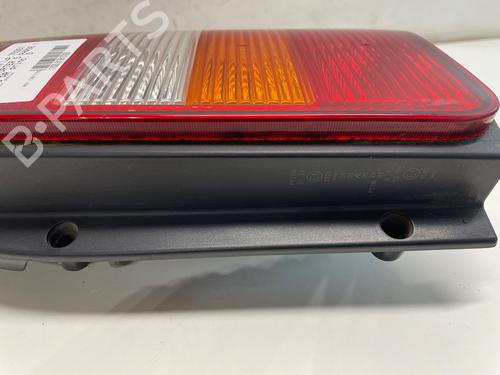 Right taillight VW TRANSPORTER T5 Van (7HA, 7HH, 7EA, 7EH) 2.5 TDI | BP36555203C35 - Image 4