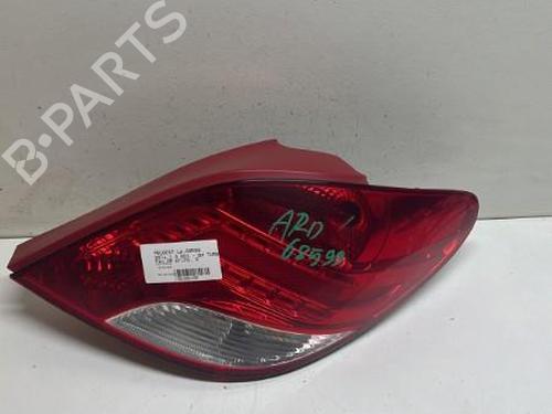 Used Right taillight Right taillight 18216054 18216054