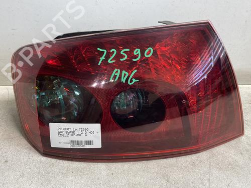 Used Left taillight PEUGEOT 407 (6D_) 2.0 HDi 135 (6DRHRH, 6DRHRE, 6DRHRG, 6DRHRJ) (136 hp) 27527894
