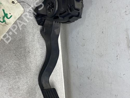 Used Pedal Pedal PEUGEOT 308 I (4A_, 4C_) 1.6 HDi (92 hp) 30899962 30899962