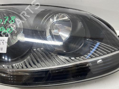 Right headlight VW GOLF V (1K1) 1.9 TDI | BP23762537C29 