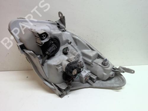 Used Right headlight TOYOTA COROLLA Verso (_E12_) 2.0 D-4D (CDE120_, CDE120R) (90 hp) 18213835