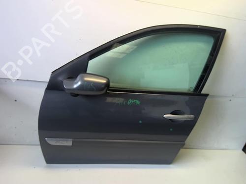 Left front door RENAULT MEGANE II Estate (KM0/1_) 1.5 dCi (KM16, KM1E) | BP18223768C2 