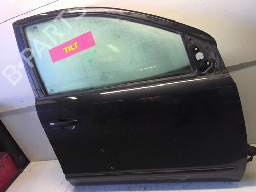 Used Right front door Right front door 18230995 18230995