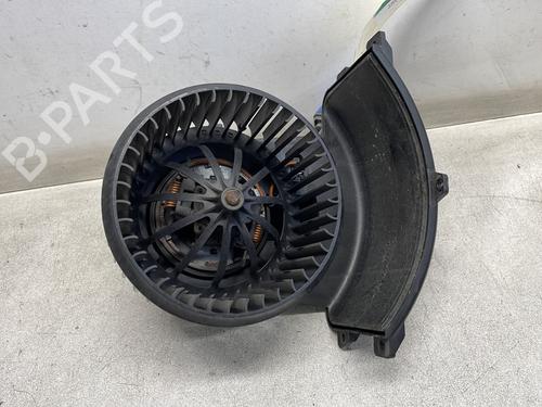 Ventilator motor VW TRANSPORTER T5 Bus (7HB, 7HJ, 7EB, 7EJ) 2.5 TDI (174 hp) 28543638