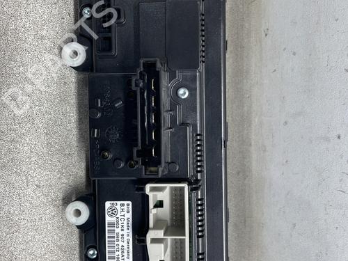 Used Climate control Climate control VW CADDY IV Box Body/MPV (SAA, SAH) 1.0 TSI (102 hp) 30441561 30441561