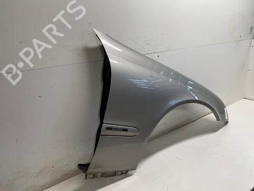 Used Right front fenders Right front fenders 36998922 36998922