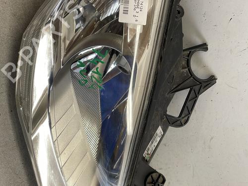 right-headlight-peugeot-partner-box-bodympv-2008-32717914 main image