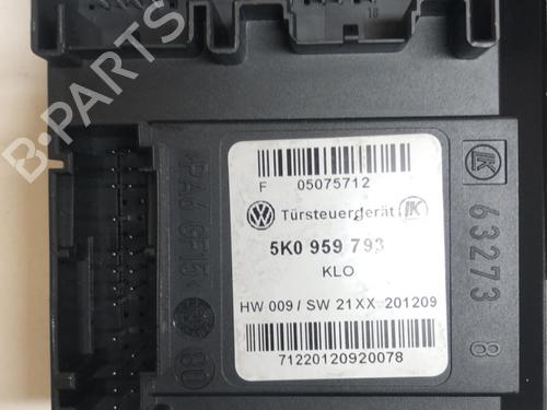 Rudehejsemotor forskærm venstre VW GOLF VI (5K1) 1.6 TDI (105 hp) 18208018