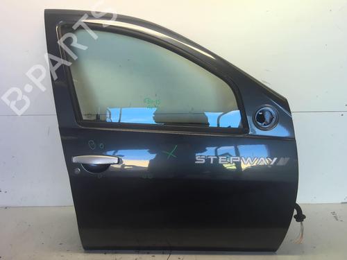 Used Right front door DACIA SANDERO 1.5 dCi (88 hp) 18212796