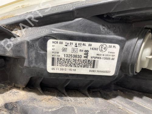 Right headlight OPEL MERIVA B MPV (S10) 1.4 (75) | BP39647726C29 - Image 2