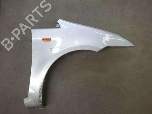 Używane Błotnik przedni prawy FORD FOCUS C-MAX (DM2) 1.6 TDCi (109 hp) 18222174