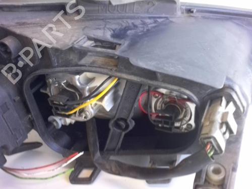 Używane Lampa przednia lewa PEUGEOT 206 Hatchback (2A/C) 1.4 HDi eco 70 (68 hp) 18225400