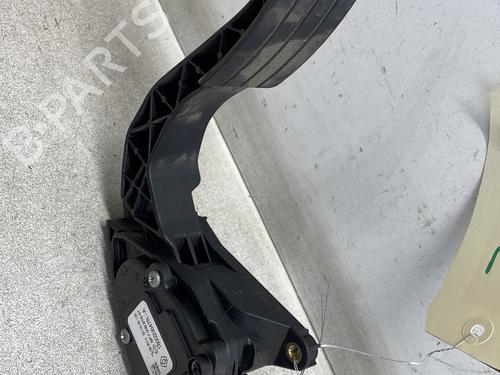 Pedal RENAULT CAPTUR I (J5_, H5_) 1.5 dCi 90 (J5N4, J5M5, J5MW, J5M6, J5AL, J5AJ) (90 hp) 29185541