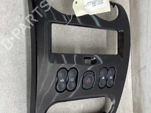 Used Switch DACIA DUSTER (HS_) 1.5 dCi (86 hp) 31088498