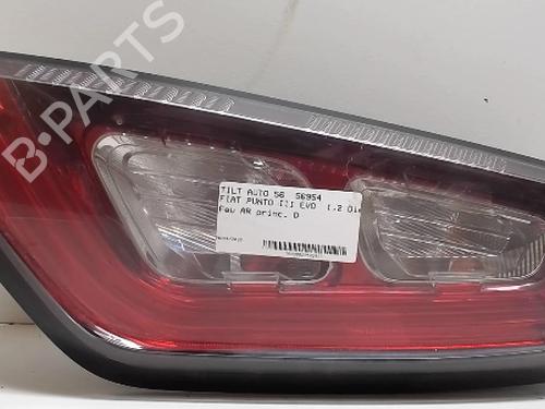 Used Right taillight FIAT PUNTO EVO (199_) 1.3 D Multijet (199AXC1A, 199BXC1A, 199AXT1A, 199BXT1A) (75 hp) 18219113