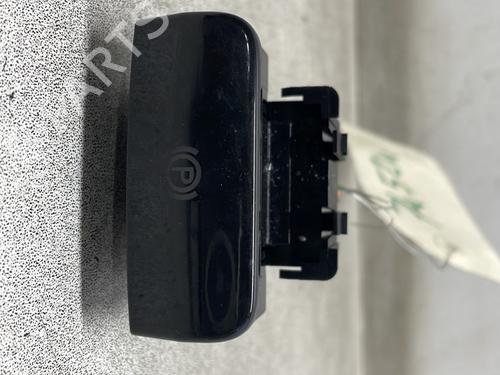 switch-citroen-c4-ii-nc_-2009-32440915 main image