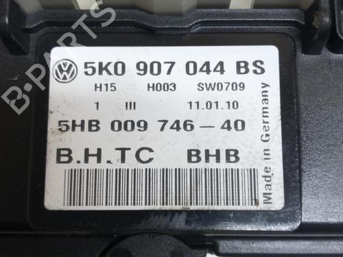 Used Climate control Climate control VW GOLF VI (5K1) 1.6 TDI (105 hp) 18208019 18208019