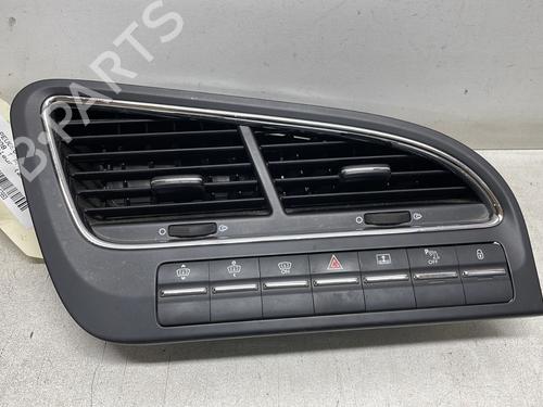 Used Air vent PEUGEOT 5008 (0U_, 0E_) 1.6 BlueHDi 120 (120 hp) 25468038