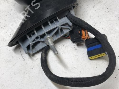 Right mirror PEUGEOT 407 SW (6E_, 6D_) 2.0 HDi 135 | BP18228134C27