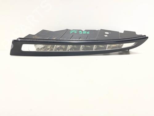 Used Left daytime light Left daytime light 38057278 38057278