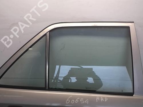 Used Right rear door MERCEDES-BENZ 124 Saloon (W124) 250 D (124.125) (94 hp) 18224878
