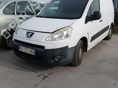 Left front door PEUGEOT PARTNER Box Body/MPV 1.6 HDi | BP25157547C2 