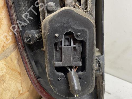Używane Lampa tylna prawa OPEL CORSA C (X01) 1.3 CDTI (F08, F68) (70 hp) 18221065