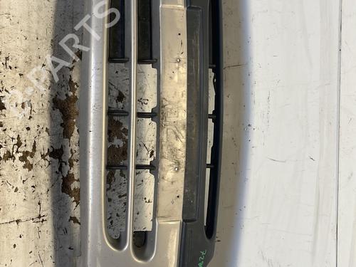 Used Front bumper RENAULT TWINGO I (C06_) 1.2 16V (C060) (60 hp) 27362378