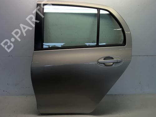 Używane Drzwi tylne lewe TOYOTA YARIS (_P9_) 1.4 D-4D (NLP90_, NLP90R) (90 hp) 21218425