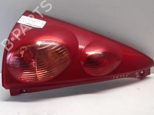 Used Left taillight PEUGEOT 107 (PM_, PN_) 1.0 (68 hp) 18225651