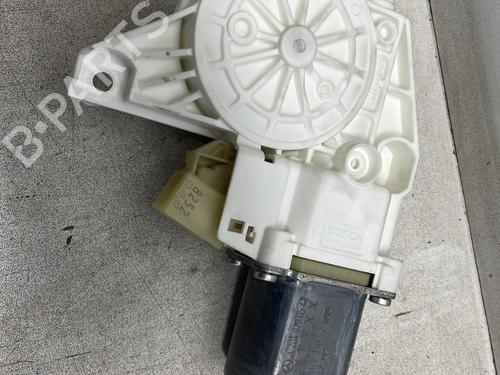 Right rear window motor MERCEDES-BENZ C-CLASS (W204) C 200 CDI (204.001) | BP27166664E22 