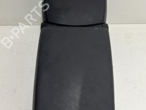 Used Armrest / Center console Armrest / Center console BMW 1 Coupe (E82) 118 d (143 hp) 21147568 21147568