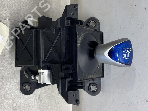 Used Gear lever Gear lever TOYOTA AURIS (_E15_) 1.8 Hybrid (ZWE150_, ZWE150R) (136 hp) 29718441 29718441