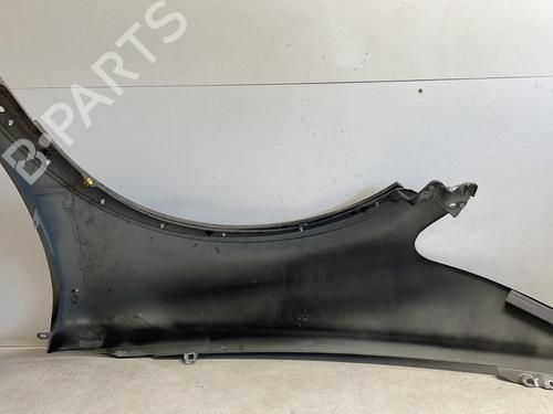 Right front fenders VOLVO C30 (533) 2.0 D | BP26035103C42 