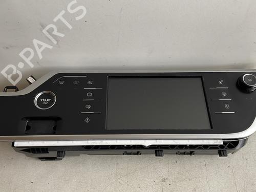 display-monitor-citroen-c4-picasso-ii-2013-24609484 main image