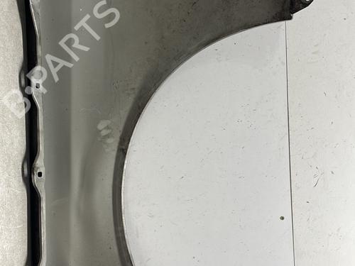 Used Right front fenders Right front fenders MERCEDES-BENZ CLK (C209) CLK 270 CDI (209.316) (170 hp) 33121150 33121150