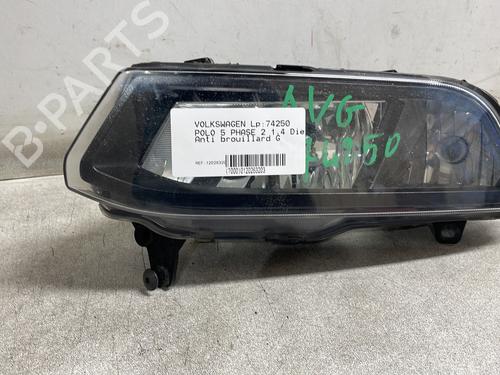 Used Left front fog light VW POLO V (6R1, 6C1) 1.4 TDI (75 hp) 32021836