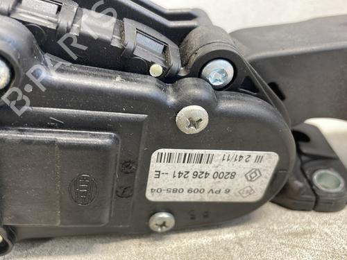 Used Pedal Pedal RENAULT TWINGO II (CN0_) 1.2 16V (CN04, CN0B) (75 hp) 26910141 26910141