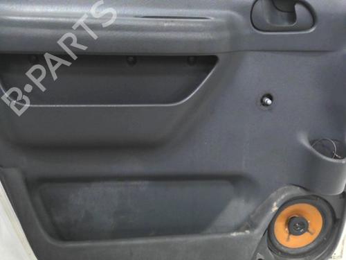 Used Left front door Left front door 32519004 32519004